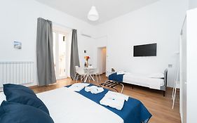 Home Smart Rent Appartamento Nei Pressi Di Via Toledo 2 Camere Da Letto