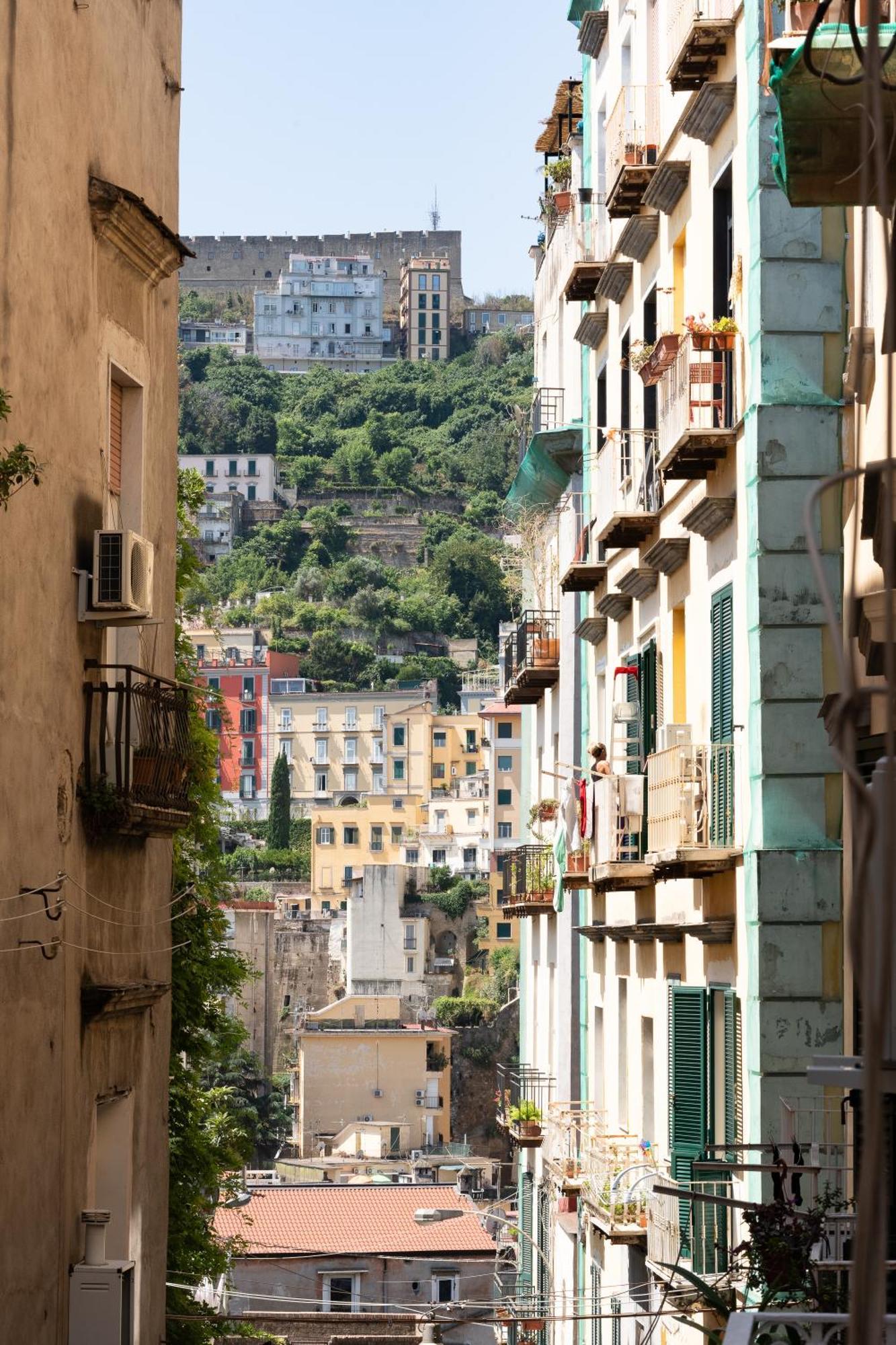 Home Smart Rent Appartamento Nei Pressi Di Via Toledo 2 Camere Da Letto Napoli Esterno foto